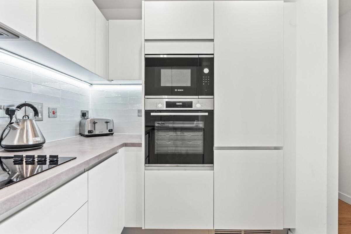New St Penthouse Luxury - Parking - Contractors Apartment Birmingham