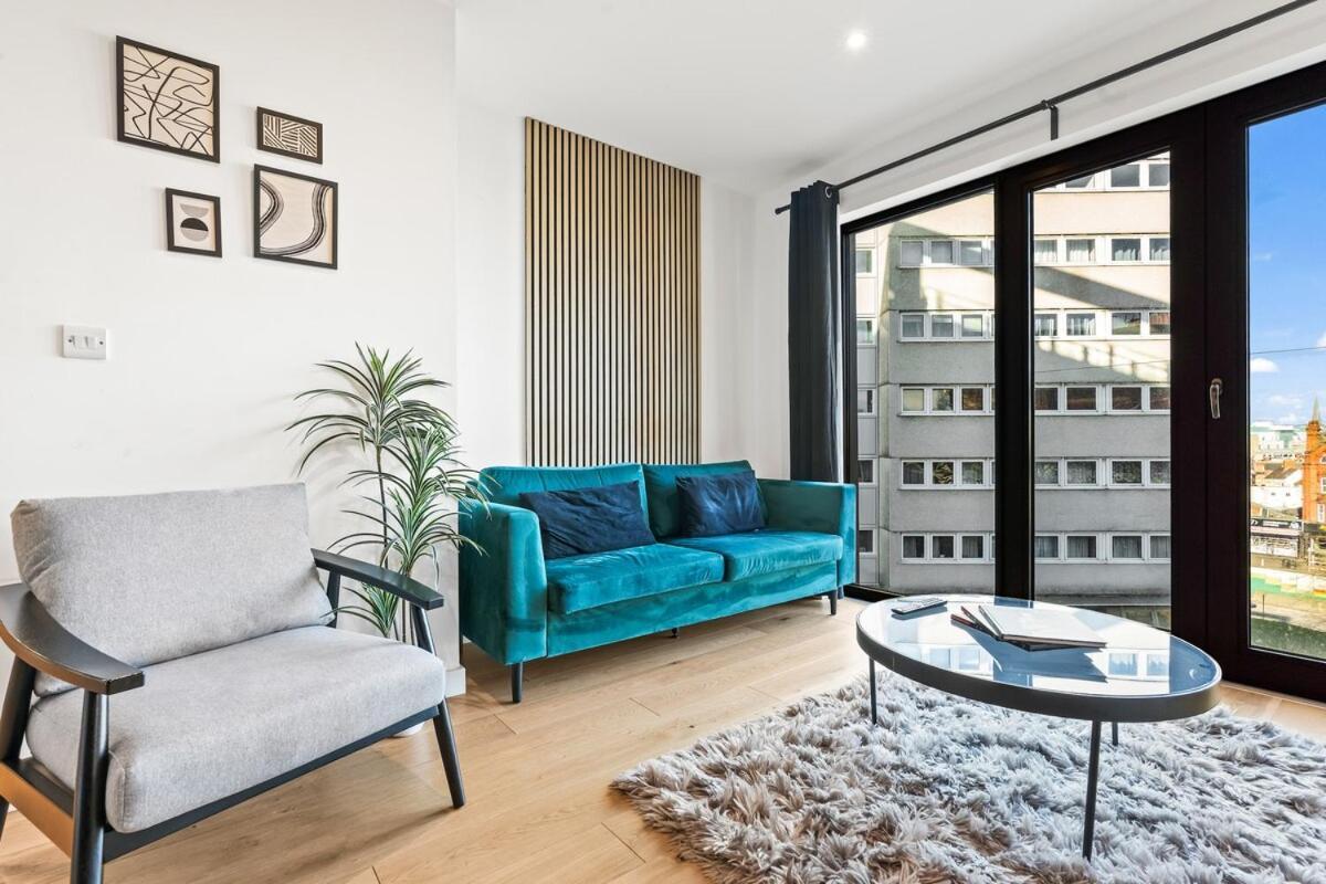 New St Penthouse Luxury - Parking - Contractors Birmingham