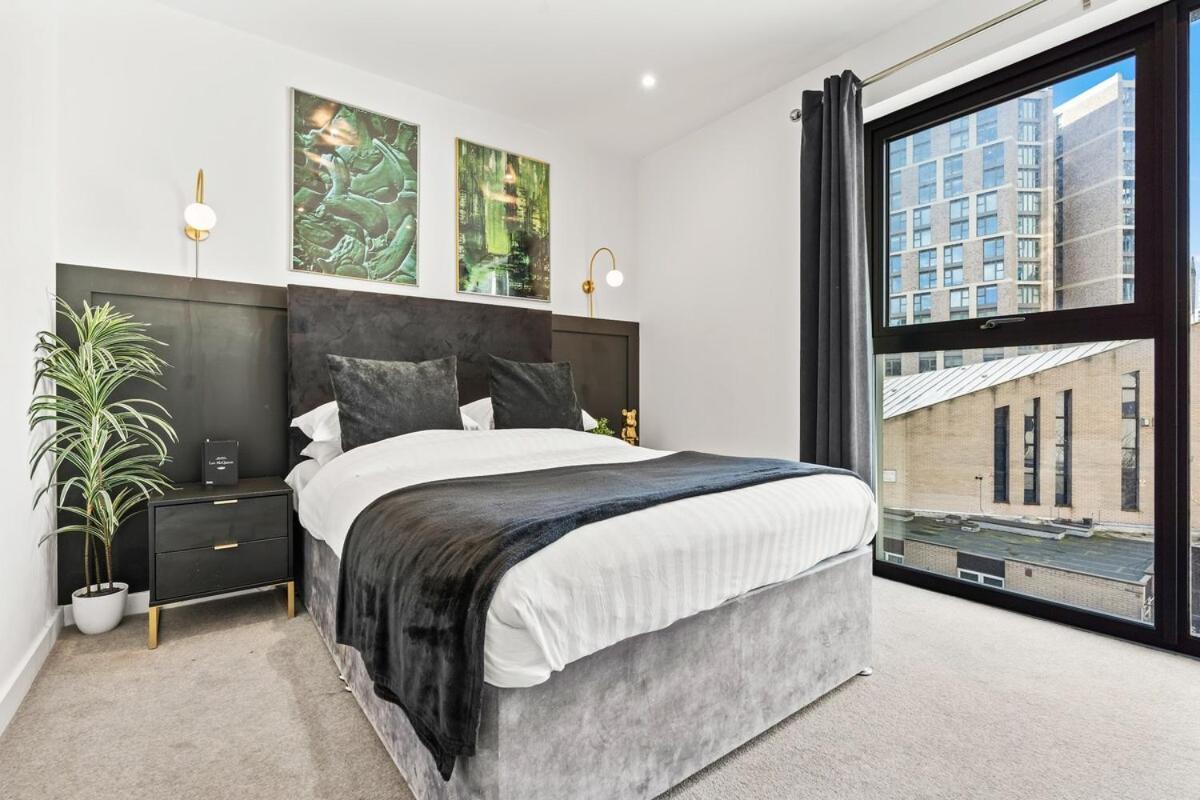 New St Penthouse Luxury - Parking - Contractors Birmingham